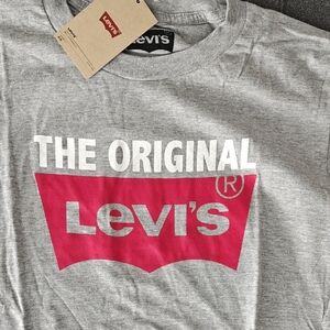 Levi's Heather Gray Tee with Pink Logo